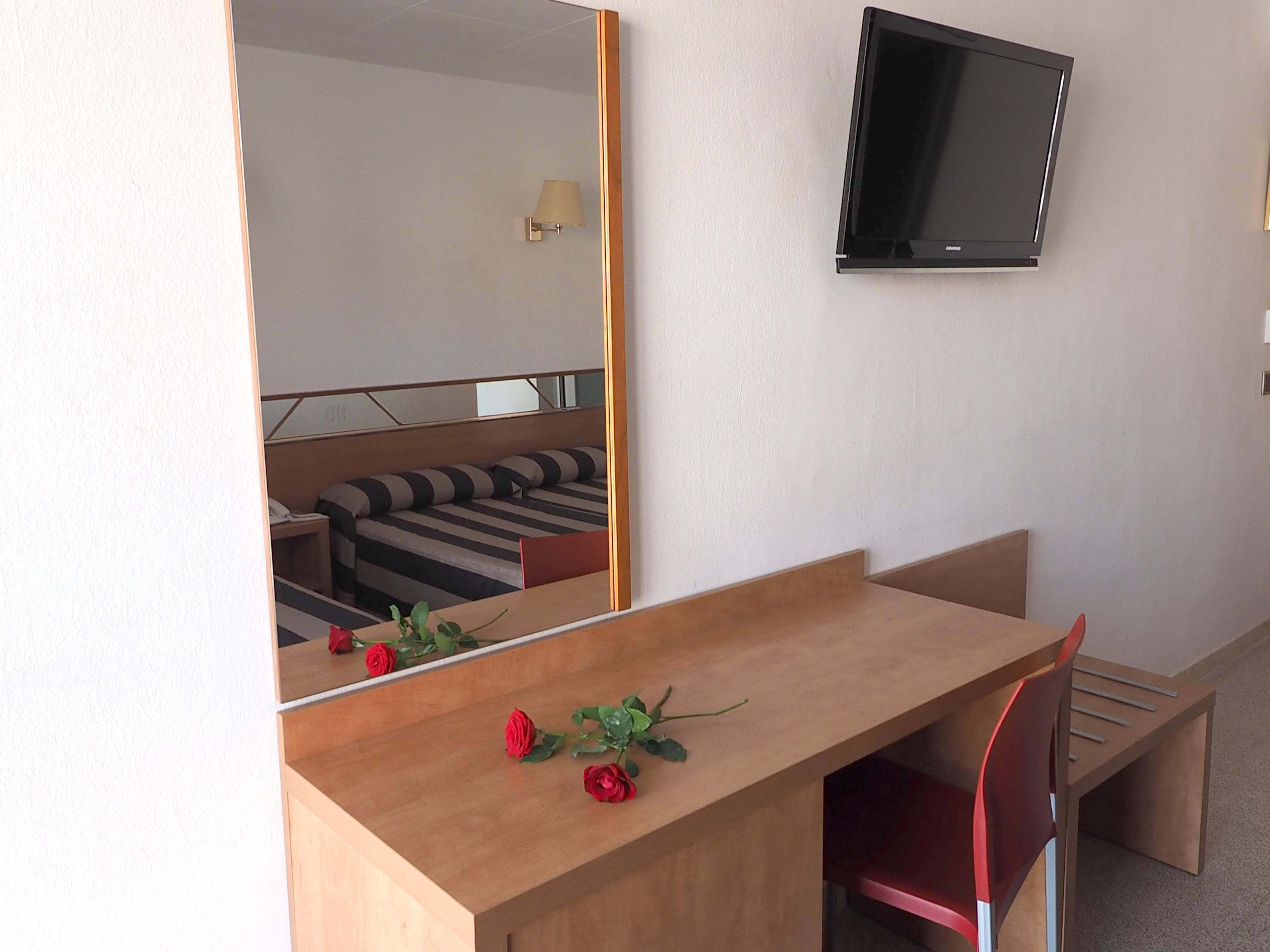 Cleopatra Spa Hotel โยเรตเดมาร์ ภายนอก รูปภาพ